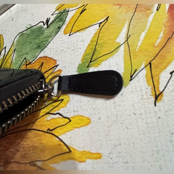 Bottega Veneta Intrecciato Nappa Leather Black Zip Wallet - Picture 13 of 13